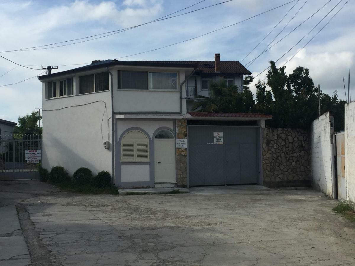 Villa Dede Nikolla Драч Екстериор снимка